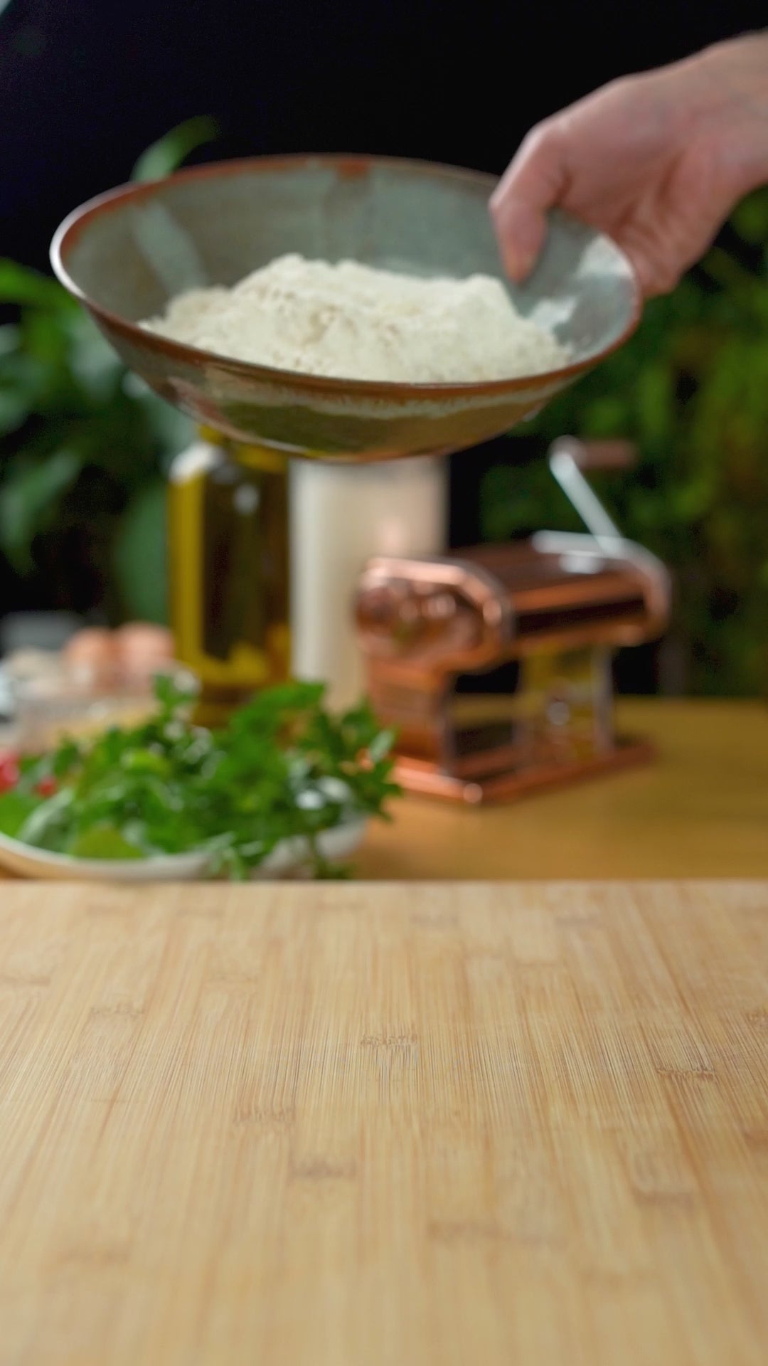 Charger la vidéo : Atelier cuisine pâtes fraîches